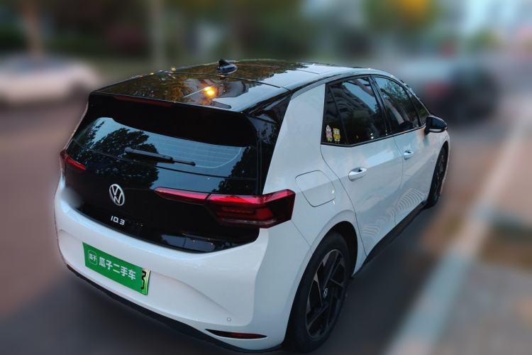 Used Volkswagen ID.3 2024 Outstanding Edition Rear Right 45 Deg