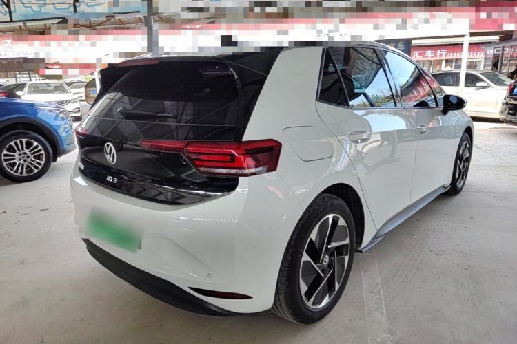 Used Volkswagen ID.3 2024 Outstanding Edition Rear Right 45 Deg