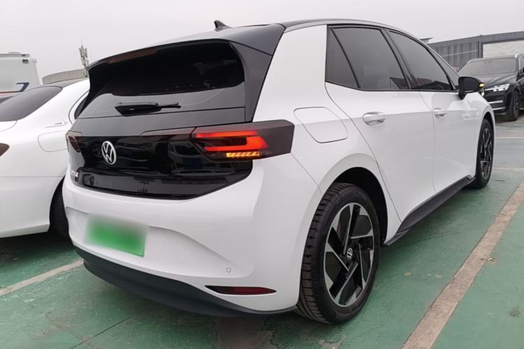 Used Volkswagen ID.3 2024 Outstanding Edition Rear Right 45 Deg