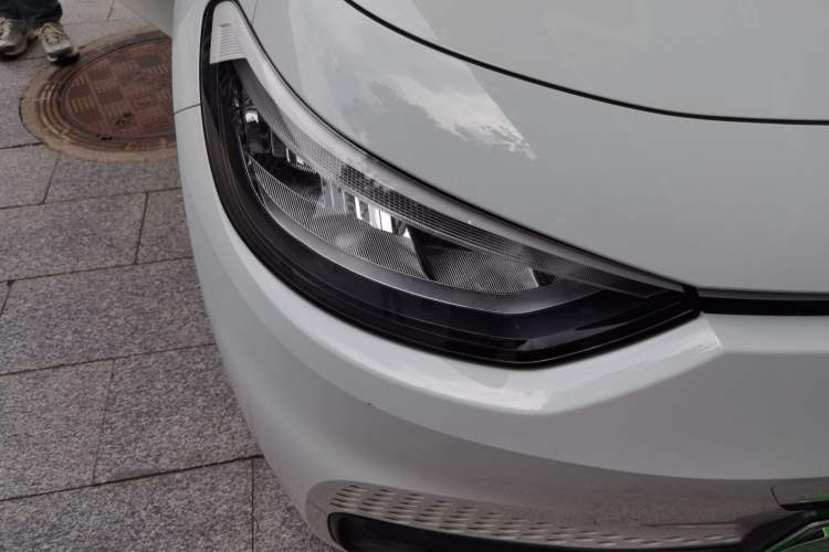 Used Volkswagen ID.3 2024 Outstanding Edition Right Front Headlight
