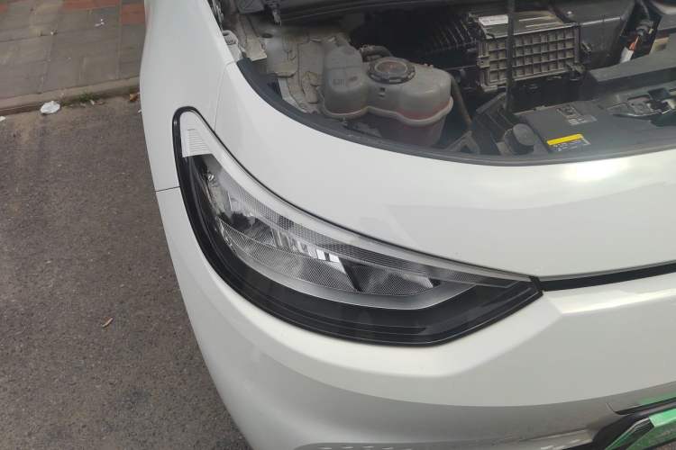 Used Volkswagen ID.3 2024 Pure & Smart Edition Right Front Headlight