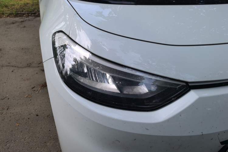 Used Volkswagen ID.3 2024 Outstanding Edition Right Front Headlight