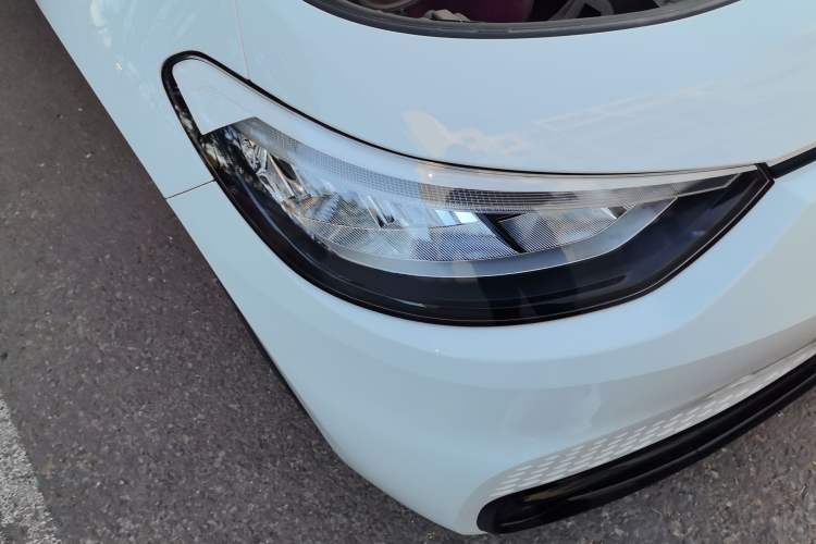 Used Volkswagen ID.3 2024 Pure & Smart Edition Right Front Headlight