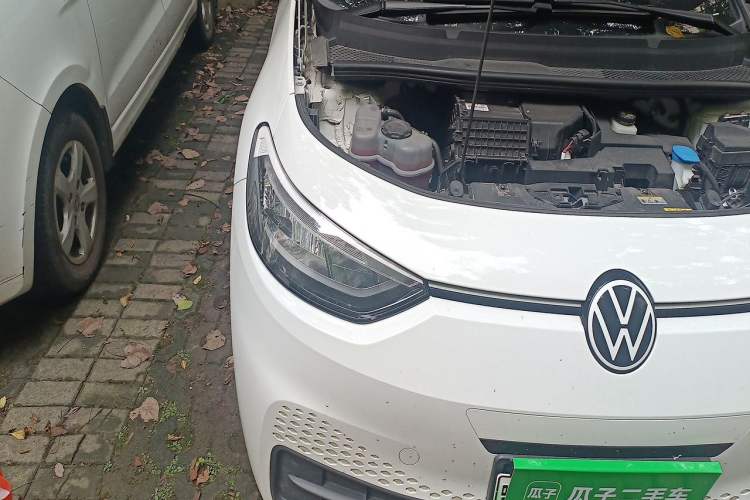 Used Volkswagen ID.3 2024 Outstanding Edition Right Front Headlight