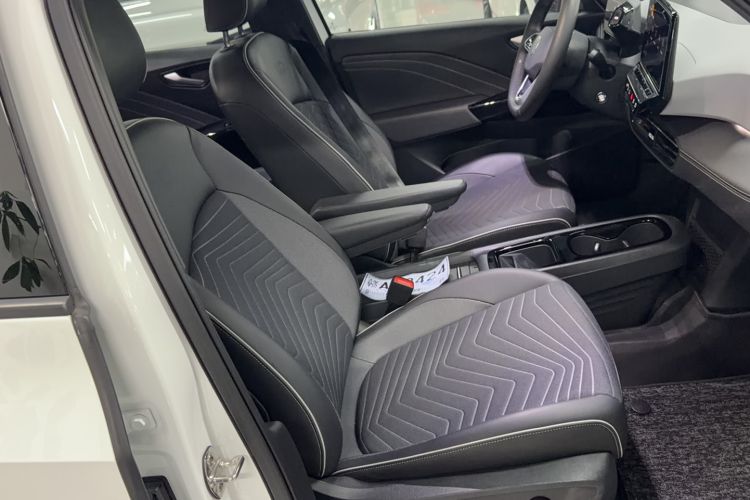 Used Volkswagen ID.3 2024 Outstanding Edition Right Front Seat