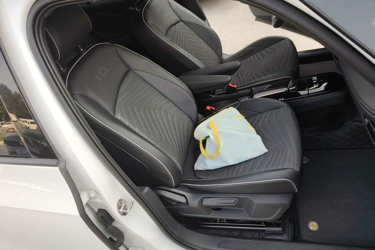 Used Volkswagen ID.3 2024 Pure & Smart Edition Right Front Seat