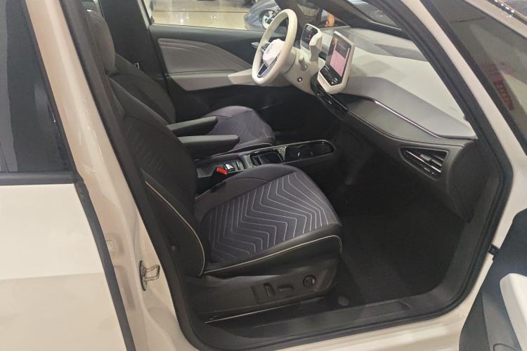 Used Volkswagen ID.3 2024 Outstanding Edition Right Front Seat