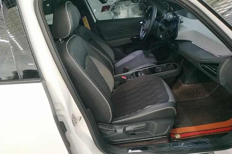 Used Volkswagen ID.3 2024 Pure & Smart Edition Right Front Seat
