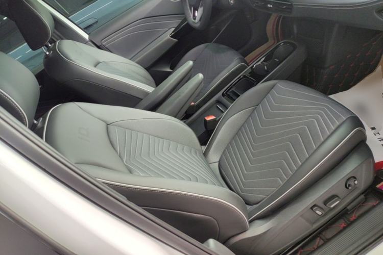 Used Volkswagen ID.3 2024 Outstanding Edition Right Front Seat