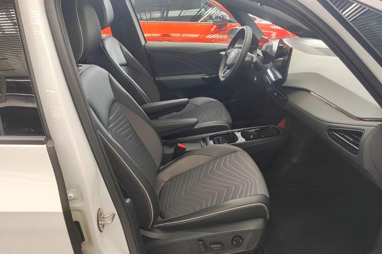 Used Volkswagen ID.3 2024 Outstanding Edition Right Front Seat