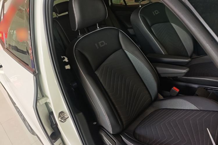 Used Volkswagen ID.3 2024 Pure & Smart Edition Right Front Seat
