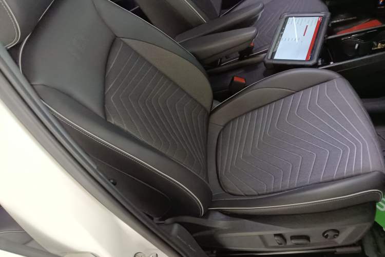 Used Volkswagen ID.3 2024 Outstanding Edition Right Front Seat