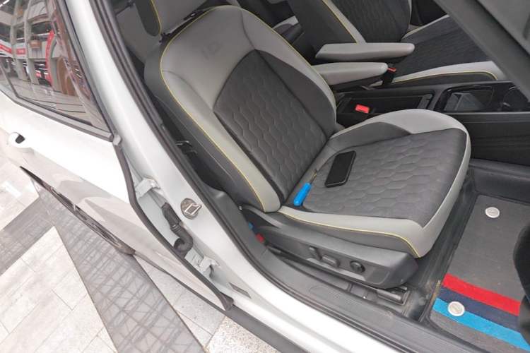 Used Volkswagen ID.3 2024 Intelligent Edition Right Front Seat