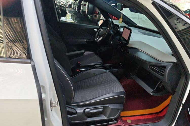 Used Volkswagen ID.3 2024 Pure & Smart Edition Right Front Seat