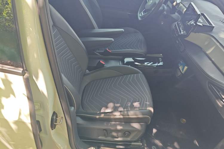 Used Volkswagen ID.3 2024 Outstanding Edition Right Front Seat