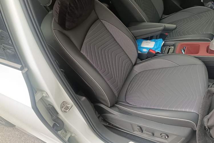 Used Volkswagen ID.3 2024 Outstanding Edition Right Front Seat
