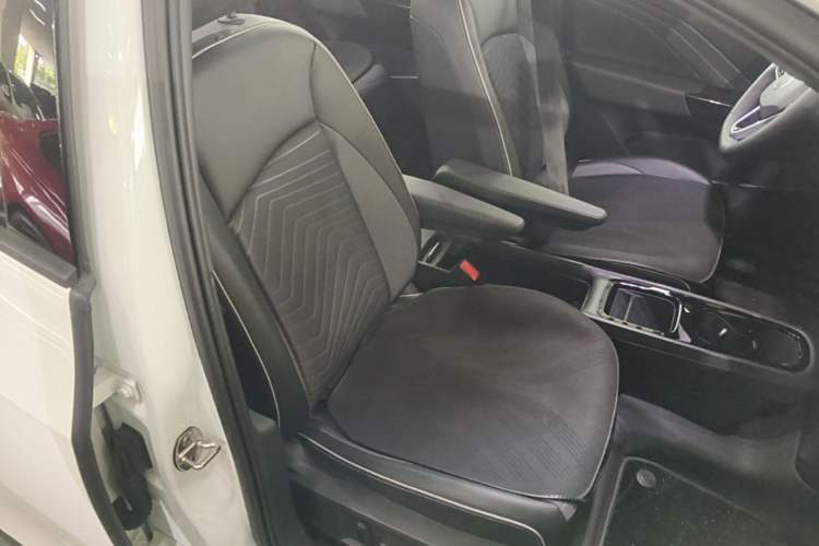 Used Volkswagen ID.3 2024 Outstanding Edition Right Front Seat