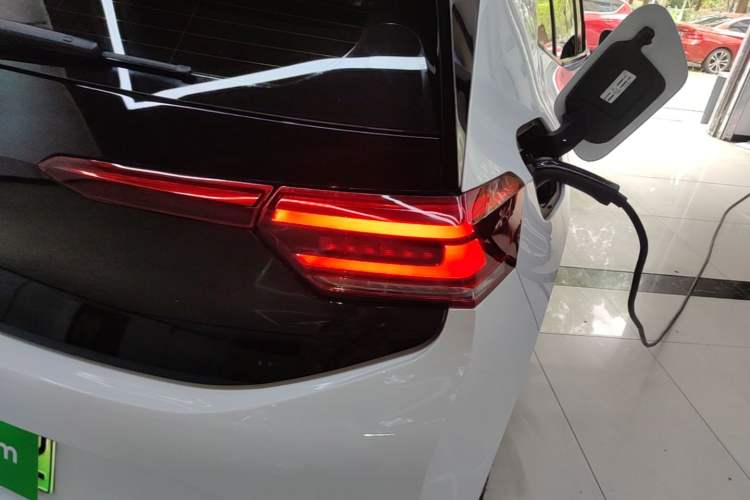 Used Volkswagen ID.3 2024 Outstanding Edition Right Rear Taillight