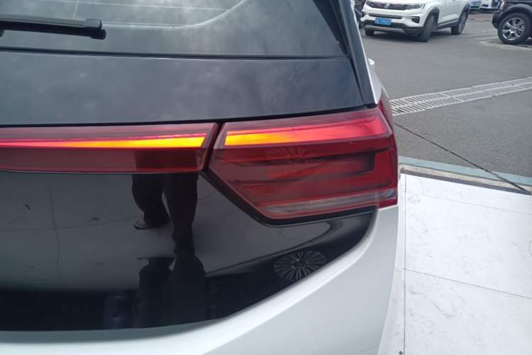 Used Volkswagen ID.3 2024 Outstanding Edition Right Rear Taillight