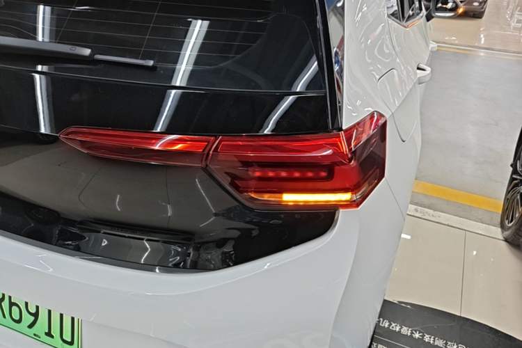 Used Volkswagen ID.3 2024 Outstanding Edition Right Rear Taillight