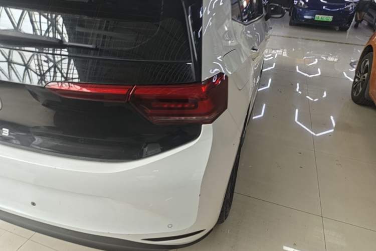 Used Volkswagen ID.3 2024 Outstanding Edition Right Rear Taillight