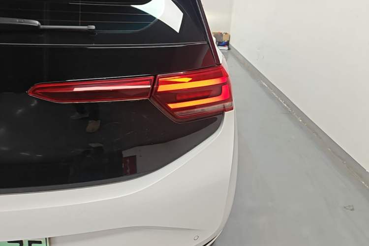 Used Volkswagen ID.3 2024 Outstanding Edition Right Rear Taillight