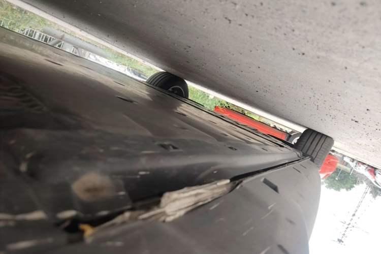 Used Volkswagen ID.3 2024 Outstanding Edition Right Side Sill