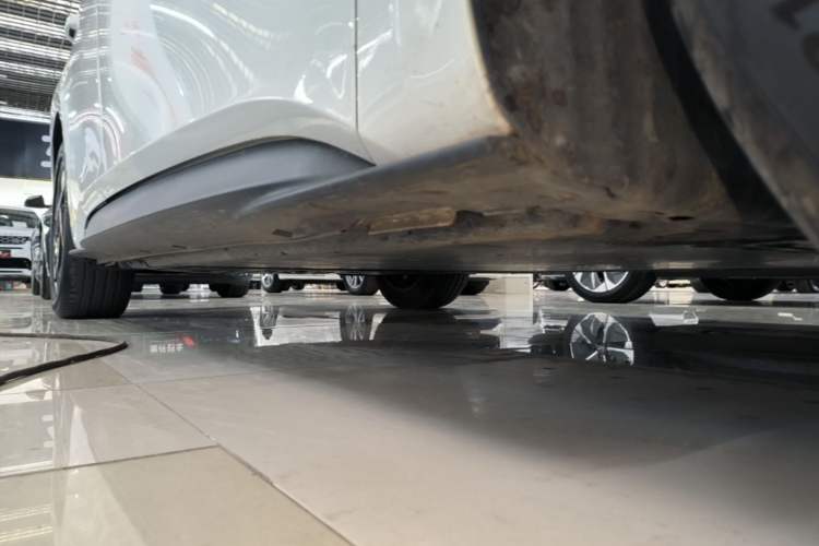 Used Volkswagen ID.3 2024 Pure & Smart Edition Right Side Sill