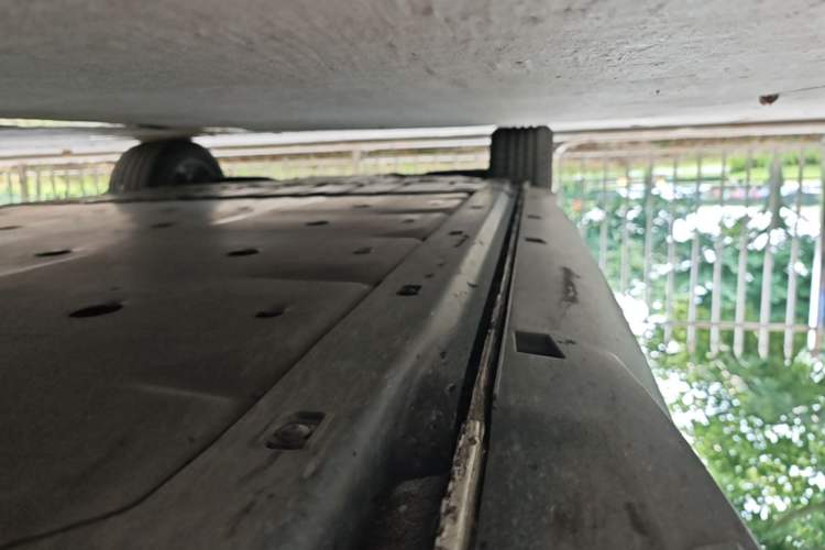 Used Volkswagen ID.3 2024 Outstanding Edition Right Side Sill