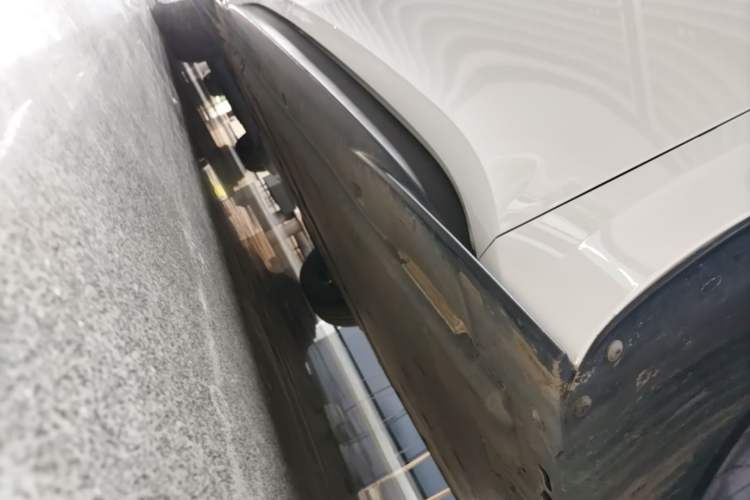Used Volkswagen ID.3 2024 Pure & Smart Edition Right Side Sill
