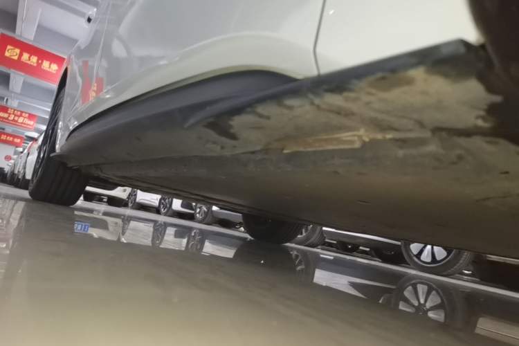 Used Volkswagen ID.3 2024 Pure & Smart Edition Right Side Sill