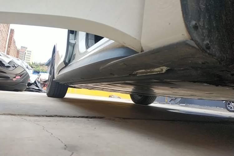 Used Volkswagen ID.3 2024 Intelligent Edition Right Side Sill