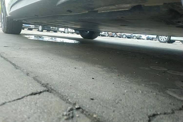 Used Volkswagen ID.3 2024 Outstanding Edition Right Side Sill