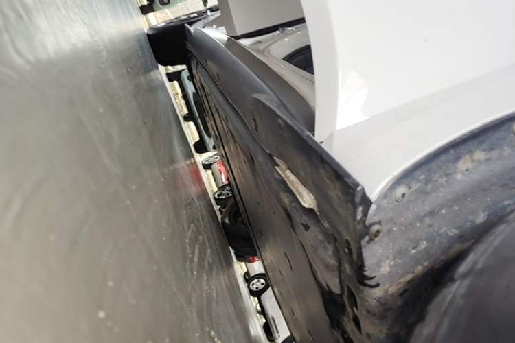 Used Volkswagen ID.3 2024 Pure & Smart Edition Right Side Sill