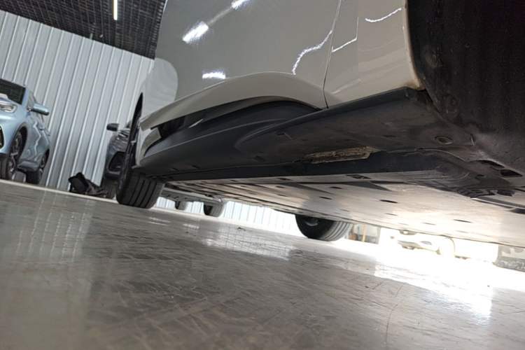 Used Volkswagen ID.3 2024 Pure & Smart Edition Right Side Sill