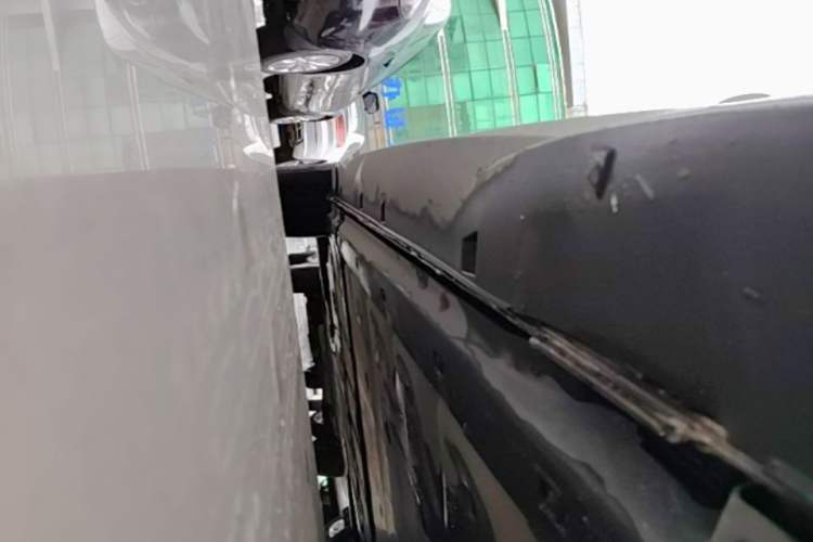 Used Volkswagen ID.3 2024 Outstanding Edition Right Side Sill