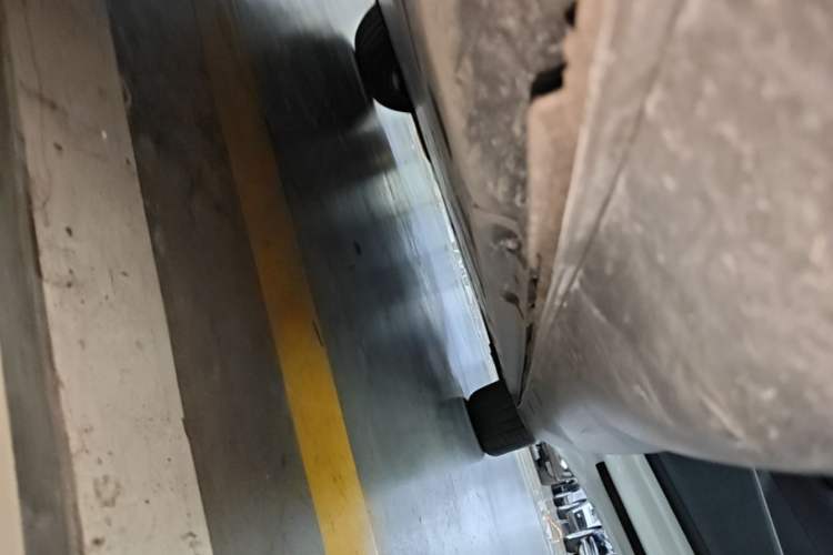 Used Volkswagen ID.3 2024 Outstanding Edition Right Side Sill