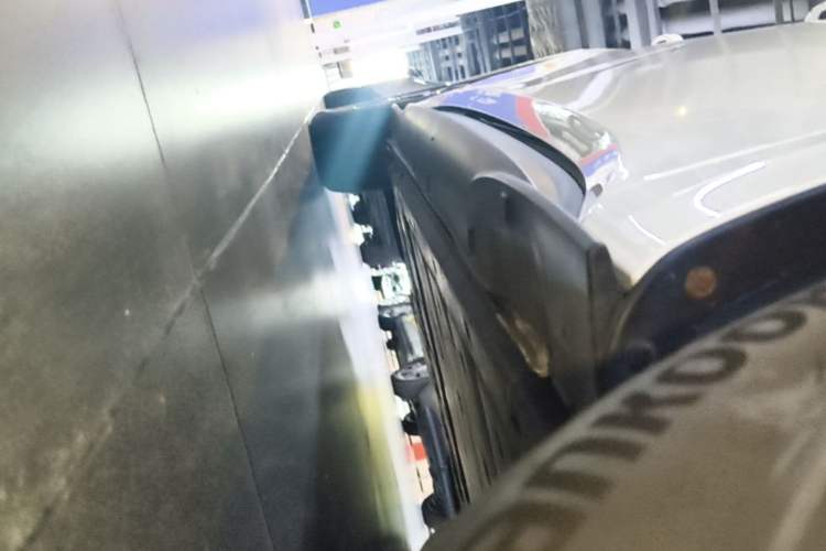 Used Volkswagen ID.3 2024 Outstanding Edition Right Side Sill