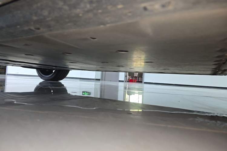 Used Volkswagen ID.3 2024 Outstanding Edition Right Side Sill