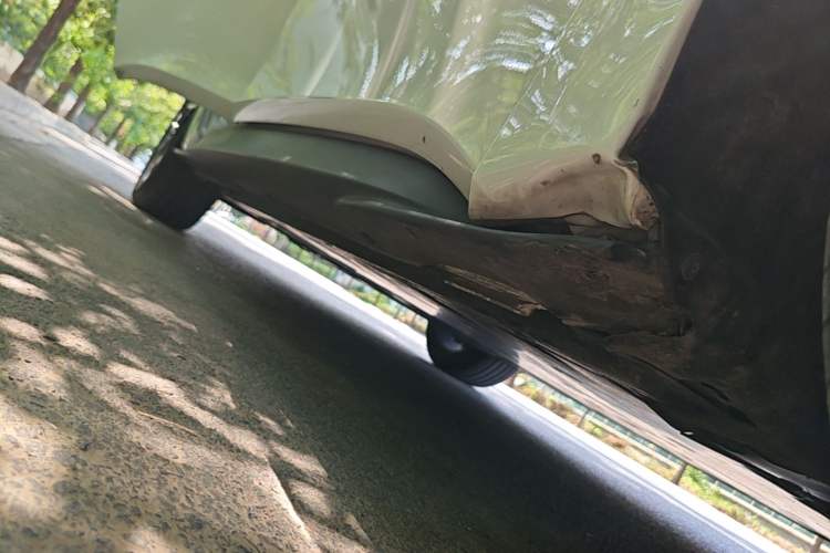 Used Volkswagen ID.3 2024 Outstanding Edition Right Side Sill