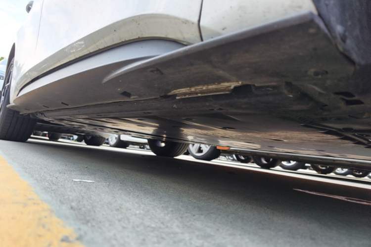 Used Volkswagen ID.3 2024 Pure & Smart Edition Right Side Sill