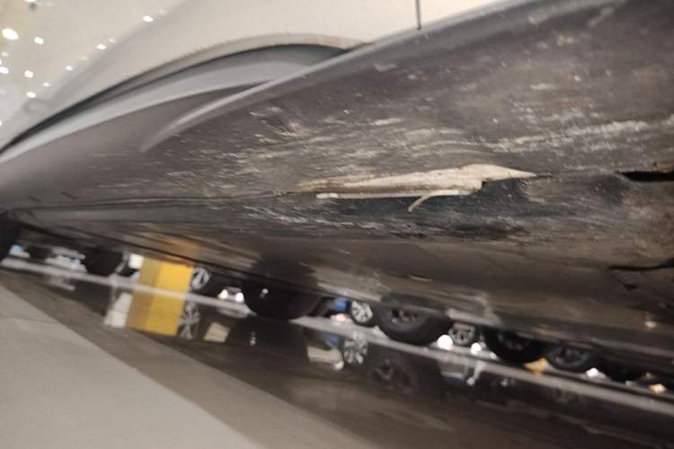 Used Volkswagen ID.3 2024 Outstanding Edition Right Side Sill