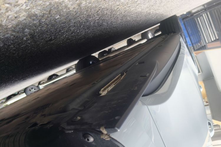 Used Volkswagen ID.3 2024 Outstanding Edition Right Side Sill