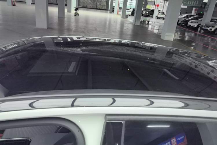 Used Volkswagen ID.3 2024 Outstanding Edition Roof