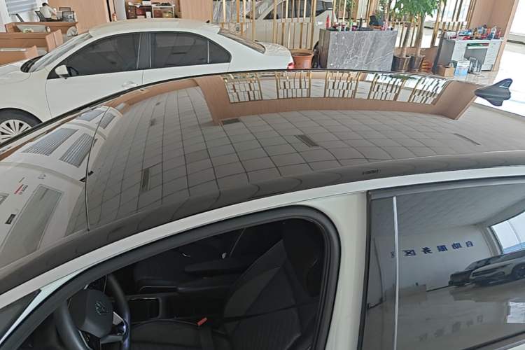 Used Volkswagen ID.3 2024 Pure & Smart Edition Roof