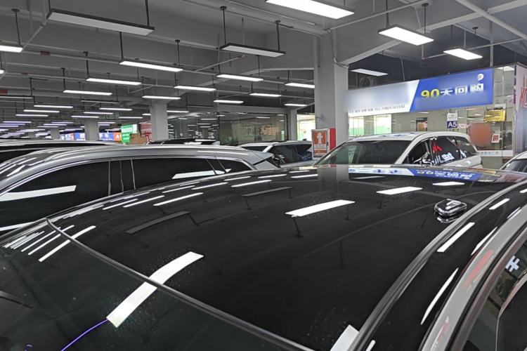 Used Volkswagen ID.3 2024 Outstanding Edition Roof