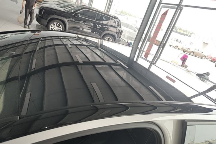 Used Volkswagen ID.3 2024 Outstanding Edition Roof