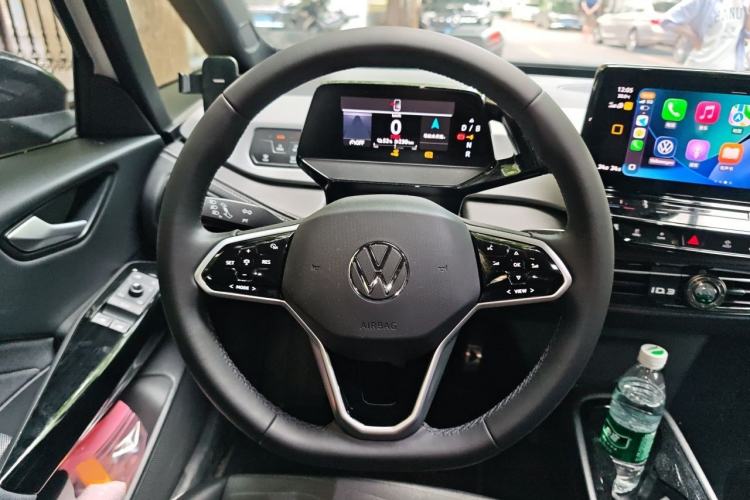 Used Volkswagen ID.3 2024 Outstanding Edition Steering Wheel