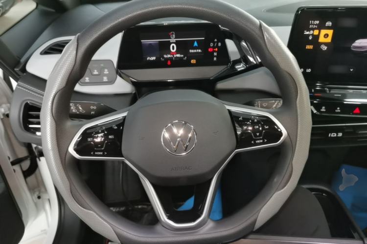 Used Volkswagen ID.3 2024 Pure & Smart Edition Steering Wheel