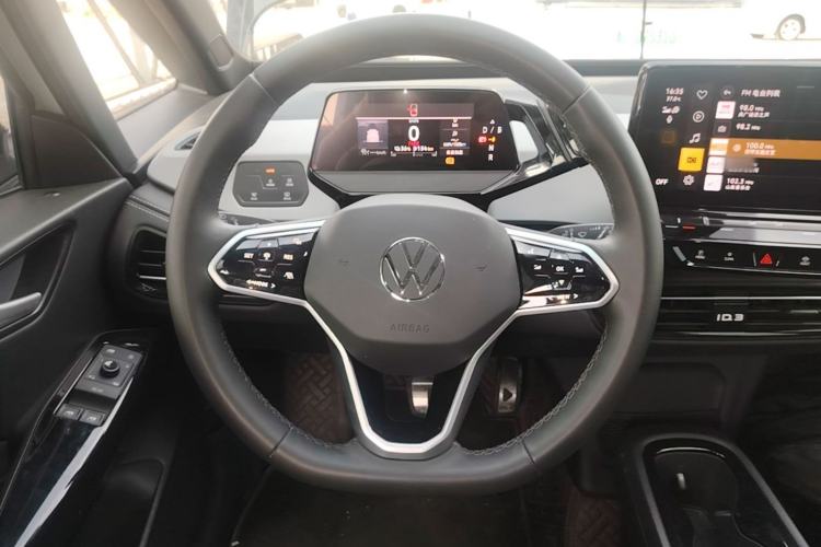 Used Volkswagen ID.3 2024 Outstanding Edition Steering Wheel